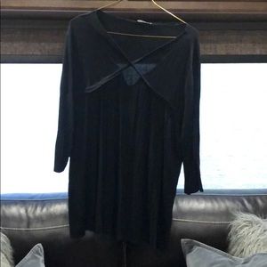 3x Boutique Black Criss Cross Tunic